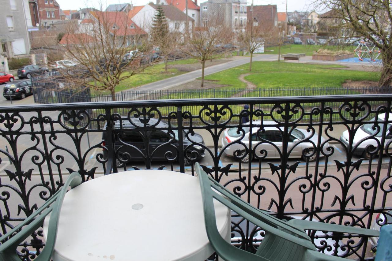 Hotel Le Voltaire Berck Esterno foto